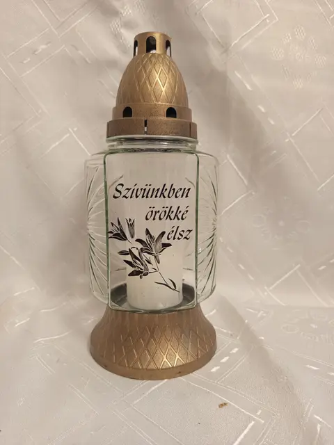 Üvegmécses szívünkben örökké élsz átlátszó 25cm